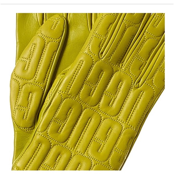 New Ugg gloves - Picture 2 of 2